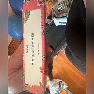 Phlur purse size apricot perfume
